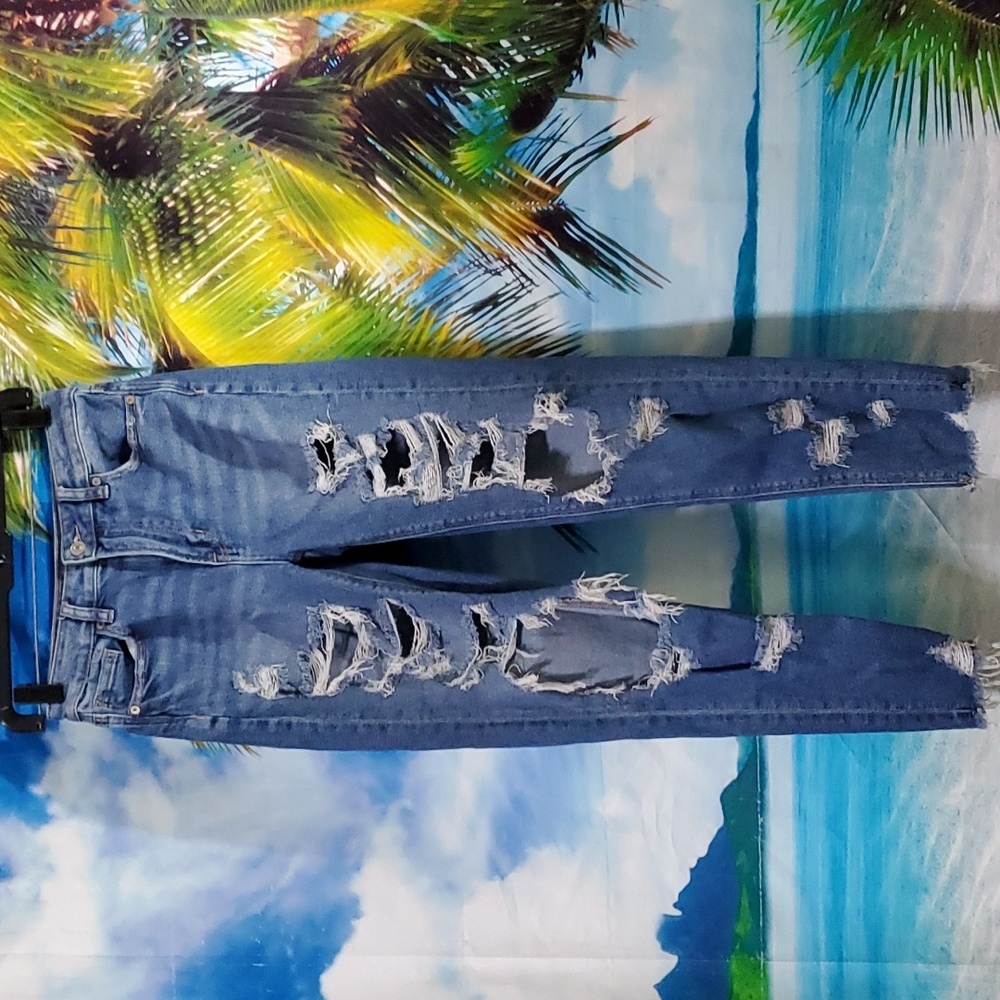 American Eagle stretch rip distressed mom jeans size 0R